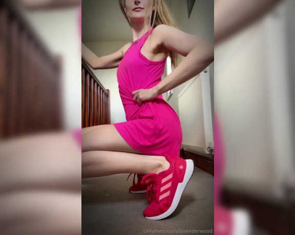 Lavender Wood aka lavenderwood Findom - 04-21-2024 OnlyFans Video - Little pink ensemble before it gets wet