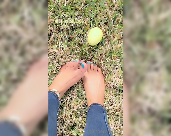 EtherealToes aka etherealtoes Foot Fetish - 04-17-2022 OnlyFans Video - Happy Sunday