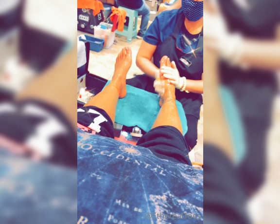 EtherealToes aka etherealtoes Foot Fetish - 05-16-2022 OnlyFans Video - Bare toes and a fresh pedi metime