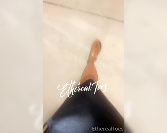 EtherealToes aka etherealtoes Foot Fetish - 05-15-2023 OnlyFans Video - Me time