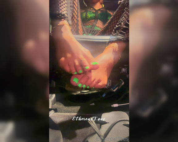 EtherealToes aka etherealtoes Foot Fetish - 06-23-2023 OnlyFans Video - ATL July 27th _ 31st HumanATM FW FJ BW sí_bee_tee JOIs sph FemDom FinDom Fishnet Footsub