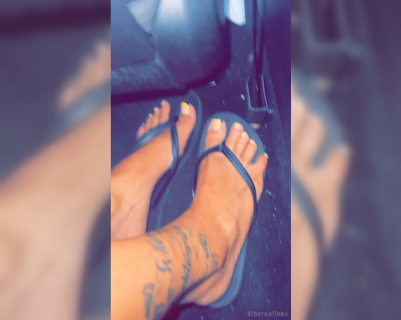 EtherealToes aka etherealtoes Foot Fetish - 11-23-2023 OnlyFans Video - This color combo