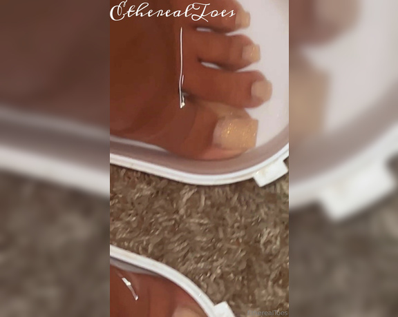 EtherealToes aka etherealtoes Foot Fetish - 10-03-2023 OnlyFans Video - Long or Short Toe Nails