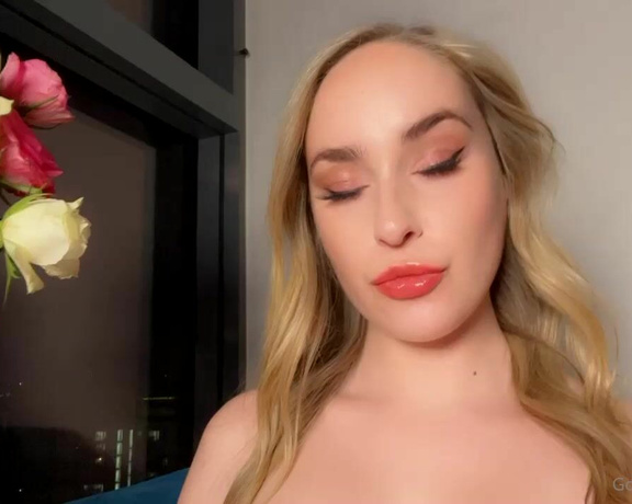 God Scarlette aka godscarlette Findom - 04-05-2023 OnlyFans Video - Open wide, slut