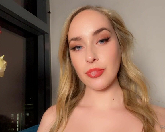 God Scarlette aka godscarlette Findom - 04-05-2023 OnlyFans Video - Open wide, slut