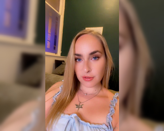 God Scarlette aka godscarlette Findom - 09-04-2023 OnlyFans Video - Giving in amp losing all control is too easy when you look into My beautiful eyes