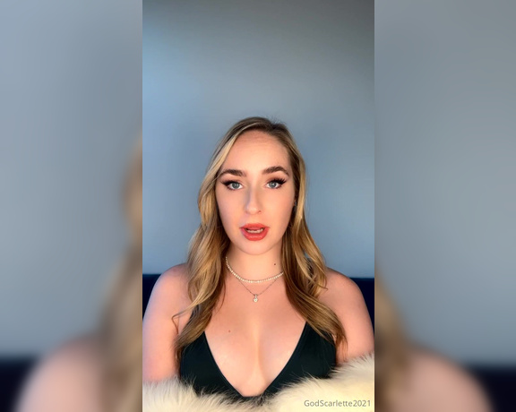 God Scarlette aka godscarlette Findom - 12-24-2023 OnlyFans Video - Merry Christmas to ME, bitches What will you be giving God this festive season