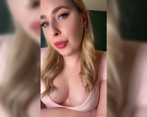 God Scarlette aka godscarlette Findom - 04-06-2024 OnlyFans Video - I just licked your GFs pussy