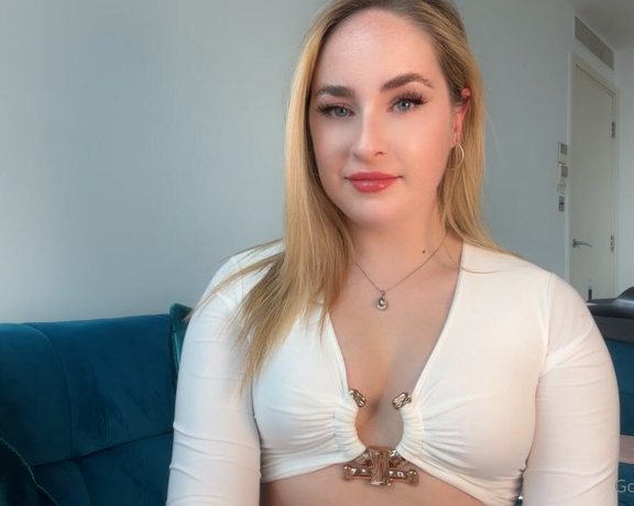 God Scarlette aka godscarlette Findom - 04-29-2024 OnlyFans Video - I use pretty privilege to My advantage every single day