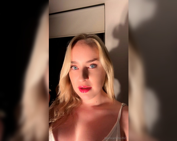 God Scarlette aka godscarlette Findom - 09-16-2024 OnlyFans Video - A vicious amp cruelly honest face rating just sent to a very lucky loser