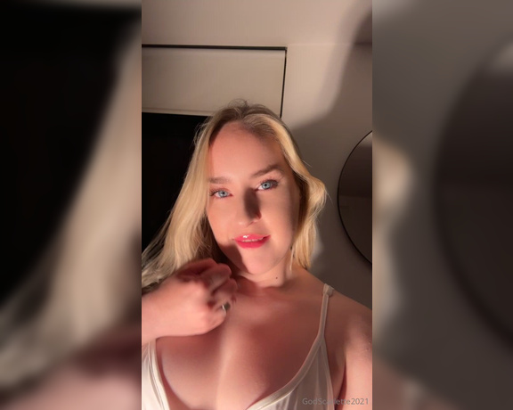 God Scarlette aka godscarlette Findom - 09-20-2024 OnlyFans Video - Listen to My voice amp let the beta truth sink deep into your gooner brain cells