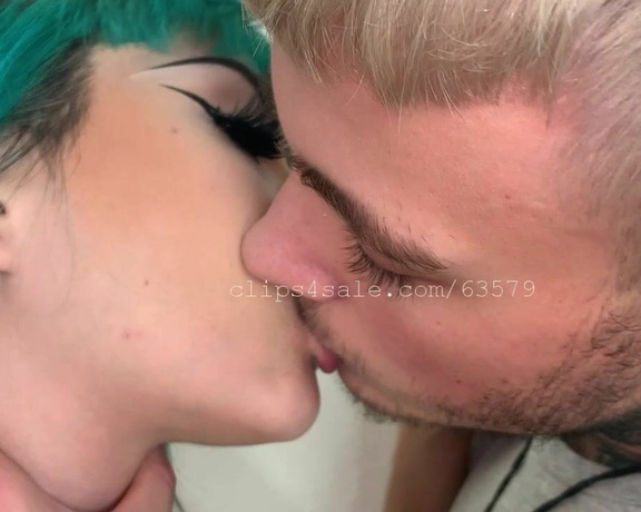 Kissingchannel aka kissingchannel - 11-04-2020 OnlyFans Video - James D and Brat