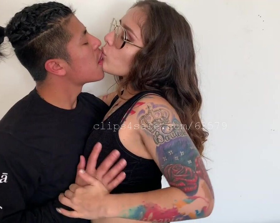 Kissingchannel aka kissingchannel - 02-04-2020 OnlyFans Video - Dario and Julia Kissing Monday