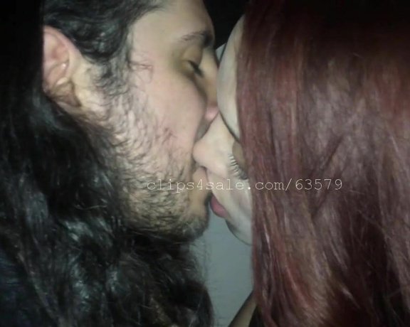 Kissingchannel aka kissingchannel - 10-10-2018 OnlyFans Video - Daniel and Daniela Kissing Video 3 FULL VIDEO 3 min