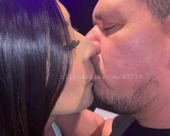 Kissingchannel aka kissingchannel - 03-06-2021 OnlyFans Video - ST and Joanna