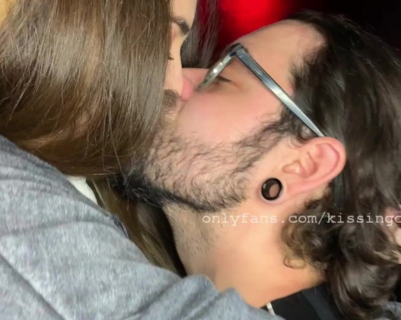 Kissingchannel aka kissingchannel - 10-14-2021 OnlyFans Video - Colton and Veronica