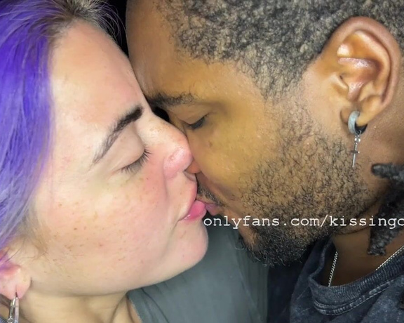 Kissingchannel aka kissingchannel - 08-29-2022 OnlyFans Video - Brannigan and Tabitha kissing