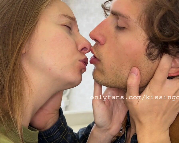 Kissingchannel aka kissingchannel - 02-15-2023 OnlyFans Video - Andre and Kristina kissing