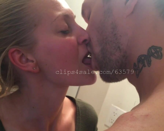 Kissingchannel aka kissingchannel - 10-13-2017 OnlyFans Video - Lou and Diana Kissing Video 7 FULL VIDEO