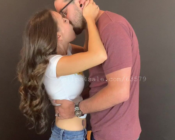 Kissingchannel aka kissingchannel - 07-07-2020 OnlyFans Video - Colton and Veronica Kissing Part2 Monday