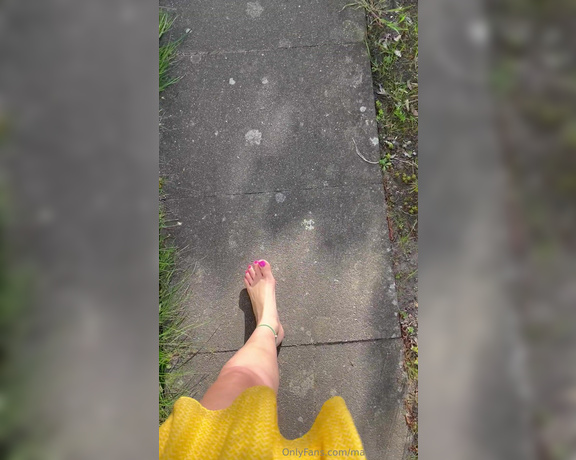 Maya Rose aka mayarose_xx Foot Fetish - 05-02-2024 OnlyFans Video - Its finally getting warmer  here are some snapshots from a relaxing garden day I had