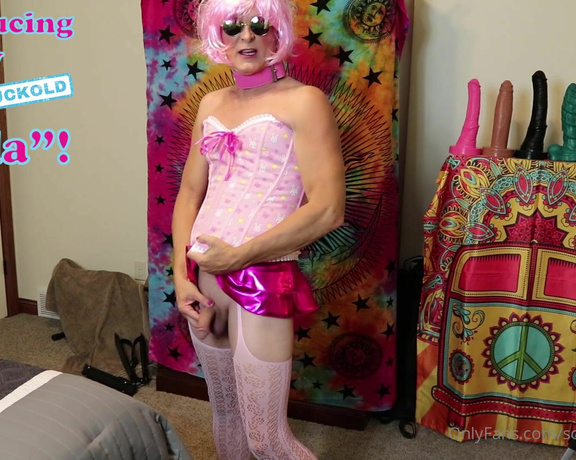 Soccer Mom Queen of Spades aka soccermmistress Fisting & Dildo - 09-17-2021 OnlyFans Video - Introducing Sissy Lola Music Video Most of you voted YES to have me dress my Sissy