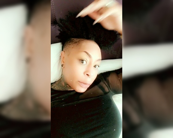 GoddiisBody aka goddiisbody Femdom - 01-05-2020 OnlyFans Video - Youll want me in my natural state