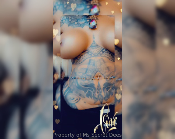 GoddiisBody aka goddiisbody Femdom - 11-03-2022 OnlyFans Video - Oil up