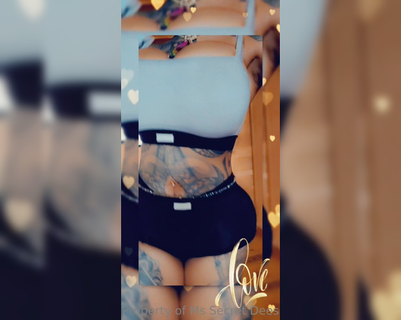 GoddiisBody aka goddiisbody Femdom - 11-03-2022 OnlyFans Video - Oil up