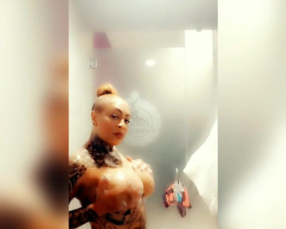 GoddiisBody aka goddiisbody Femdom - 06-27-2019 OnlyFans Video - Gym panties