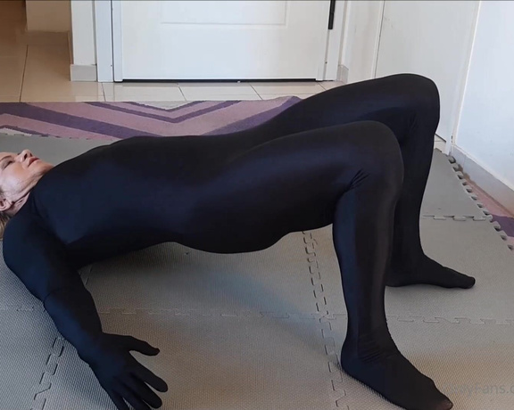 Madam Mysteria aka mmysteria Femdom - 11-01-2022 OnlyFans Video - Legs amp Ass workout in black spandex catsuit