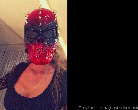 GhostRiderMask aka ghostridermask Femdom - 04-25-2021 OnlyFans Video - Behind the scenes of my hot video in my black dress