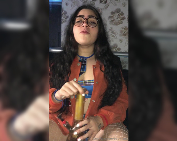 Babyanz aka baby_anz Findom - 01-14-2024 OnlyFans Video - Una colegiala muy caliente