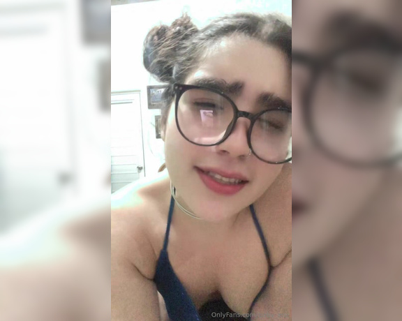 Babyanz aka baby_anz Findom - 12-25-2023 OnlyFans Video - Noche demasiado buena  Pezoncitos y chela