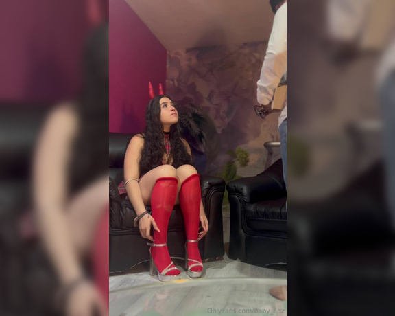 Babyanz aka baby_anz Findom - 07-23-2024 OnlyFans Video - Maestro me ayuda a salvar el semestre de una manera muy diferente