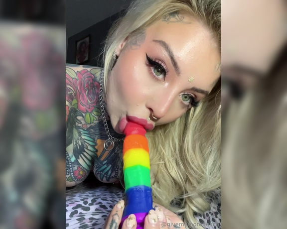 BIRTHDAY GIRL aka givememorepeach Findom - 04-19-2024 OnlyFans Video - I loveeee taking you deep