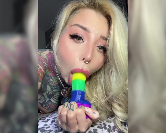 BIRTHDAY GIRL aka givememorepeach Findom - 04-19-2024 OnlyFans Video - I loveeee taking you deep