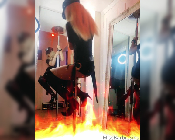 Miss Barbie Sins aka missbarbiesins Femdom - 01-16-2022 OnlyFans Video - Yes I have a pole at my SEX boudoir what wants a private dance