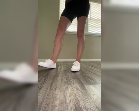 Ivy’s Feet aka footivy Foot Fetish - 07-13-2022 OnlyFans Video - Just wanted to show off my new shoes