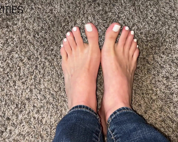 Ivy’s Feet aka footivy Foot Fetish - 02-10-2023 OnlyFans Video - The Power of Your Goddess w Voice