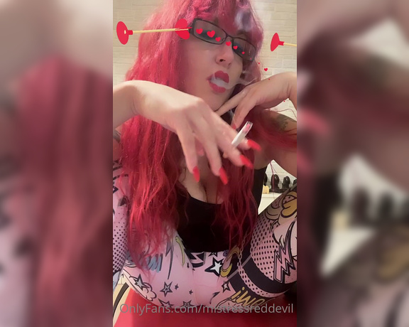 Mistress Red Devil aka mistressreddevil Femdom - 01-25-2023 OnlyFans Video - Visto che il sito mi da dei problemi