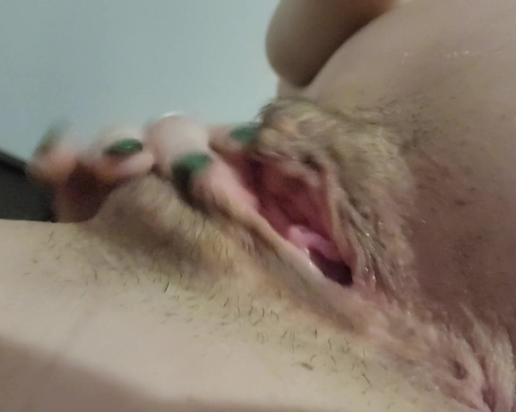 Messy Melanie aka messymelanie Foot Fetish - 06-17-2022 OnlyFans Video - I found this gem in my phone and I have no idea why I never posted