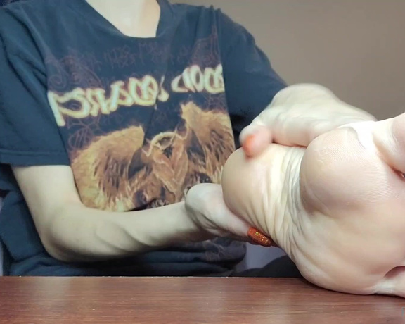 Messy Melanie aka messymelanie Foot Fetish - 11-16-2022 OnlyFans Video - Feet_rha6