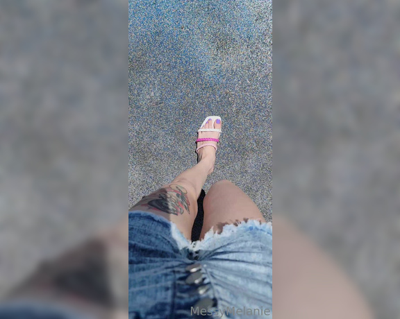 Messy Melanie aka messymelanie Foot Fetish - 06-29-2023 OnlyFans Video - Another day at the park