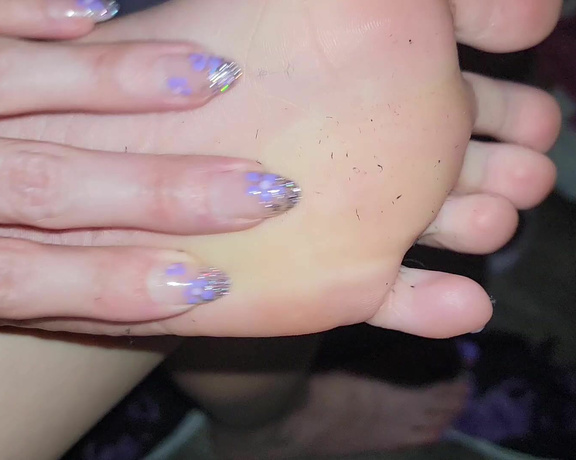 Messy Melanie aka messymelanie Foot Fetish - 07-30-2023 OnlyFans Video - Sock Fuzz_t43c