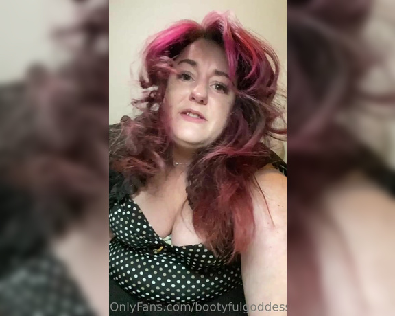 Bootyful Goddess aka bootyfulgoddess Findom - 05-04-2023 OnlyFans Video - Hello Tiny