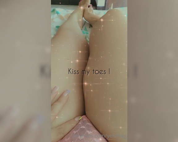 YelahiaG aka Yelahiag OnlyFans - Hi guys! I bring you special moments like for a quick handjob  Do you like it Give me your tribut