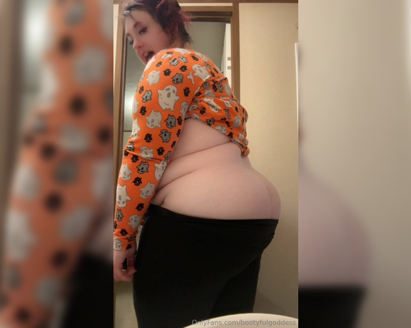 Bootyful Goddess aka bootyfulgoddess Findom - 11-04-2023 OnlyFans Video - Fart Lovers  Subscribers Previews of Videos Offered_etu8