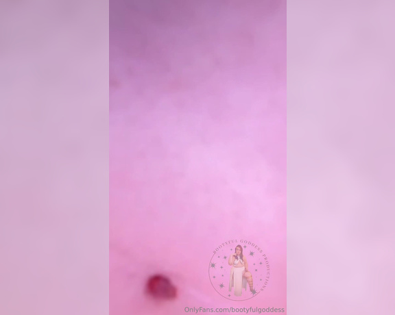 Bootyful Goddess aka bootyfulgoddess Findom - 04-04-2024 OnlyFans Video - Fart LOVERS  here are just a few of the clips up for purchase_1ssc