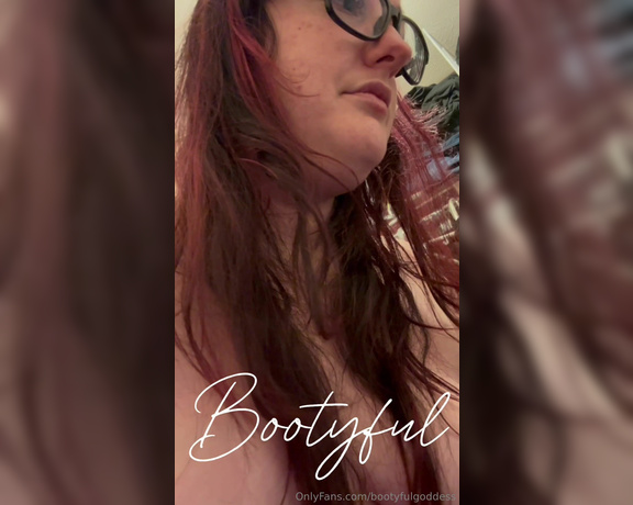 Bootyful Goddess aka bootyfulgoddess Findom - 12-29-2023 OnlyFans Video - ASMR _ Belly sounds and FART on the MIC